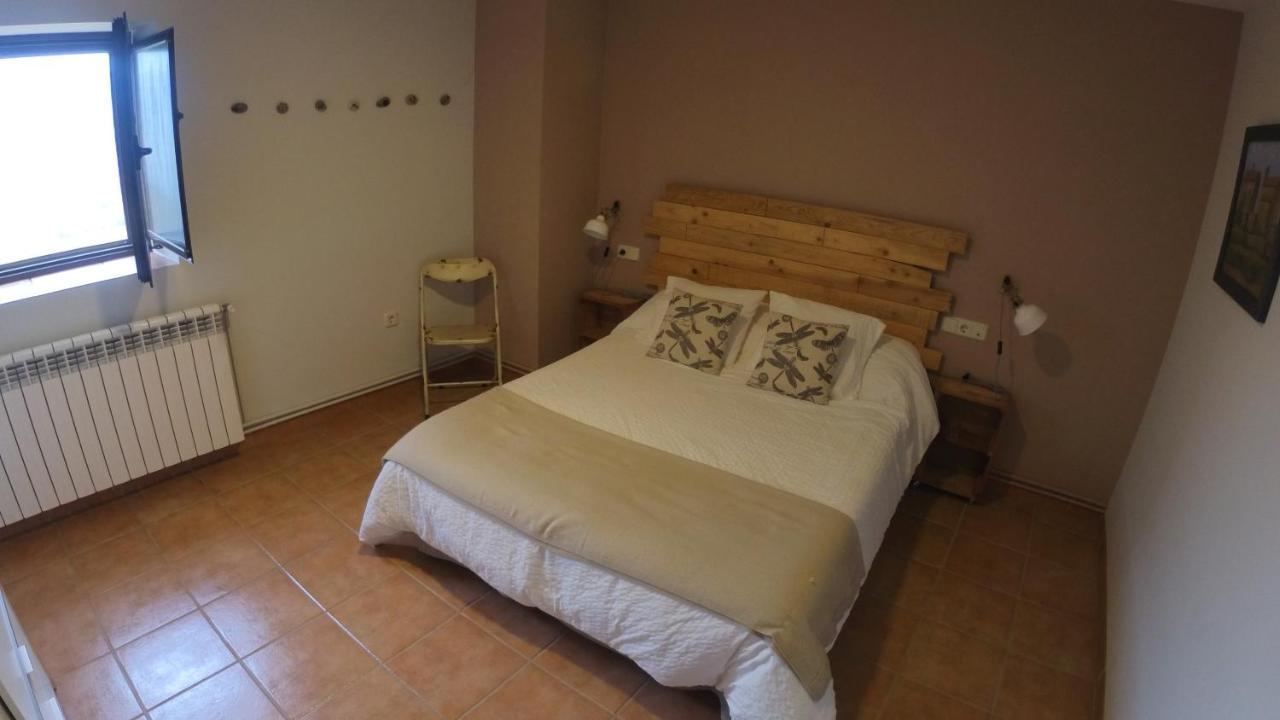 Castell De Ceuro. Hotel Rural Ogern Zewnętrze zdjęcie